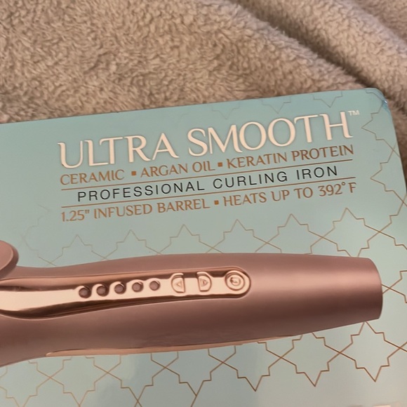 Cricket Ultra Smooth 1.25” curling iron BRAND NEW - Picture 2 of 6